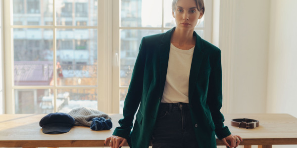 Terciopelo de algodón para el día a día: ideas inspiradoras para chaquetas, pantalones y accesorios